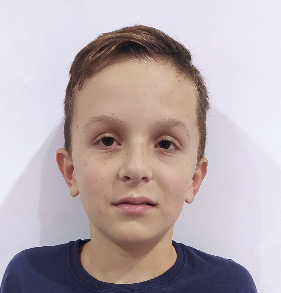 Иво Касъров