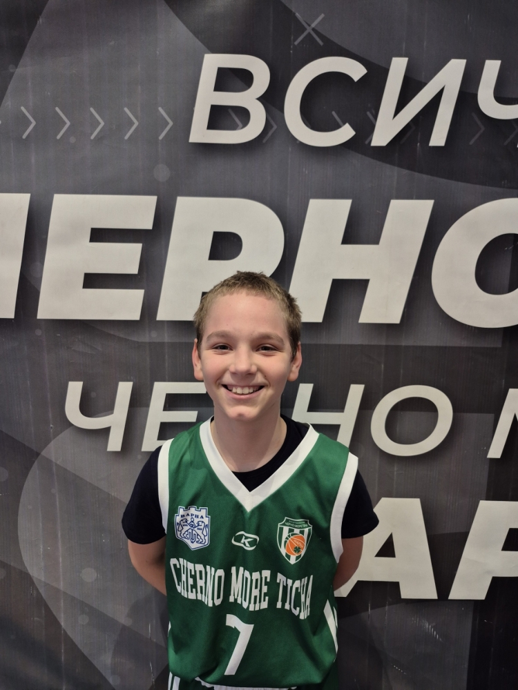 Павел Маринов