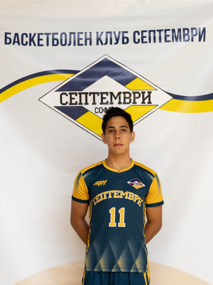 Кристиян Петков